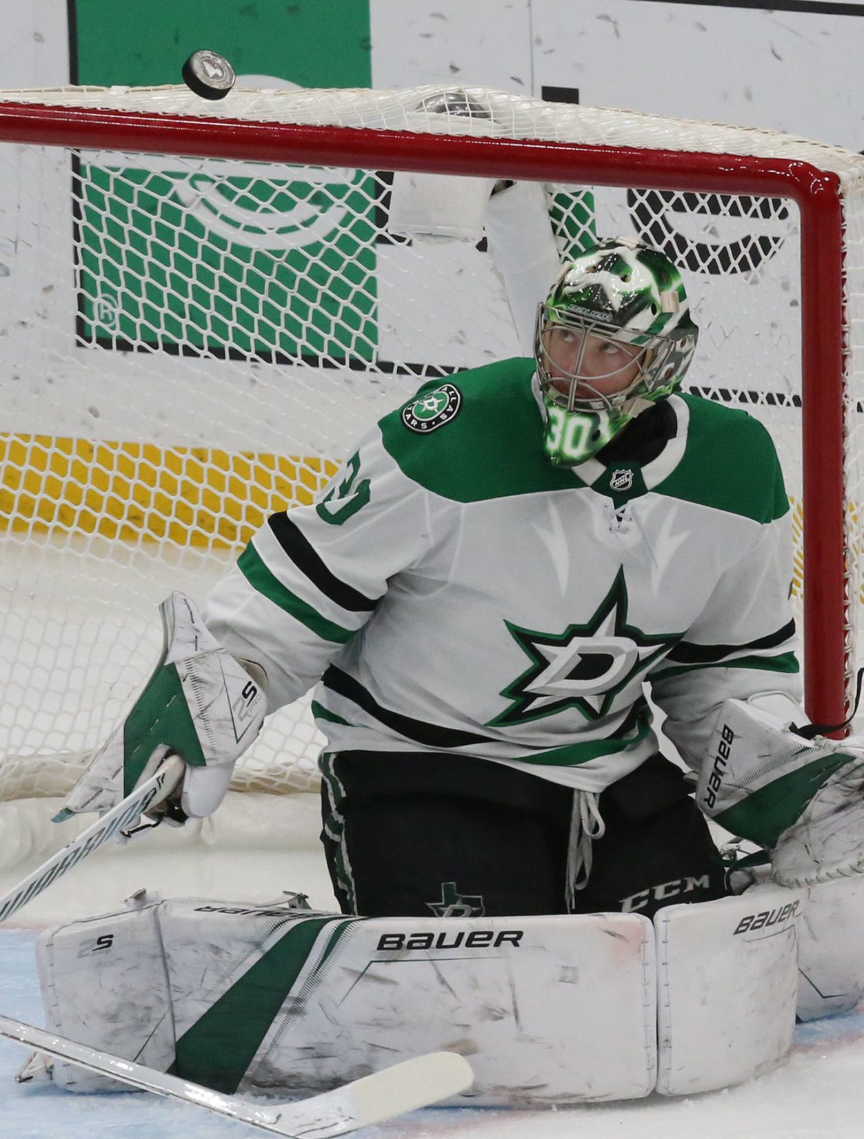 The Blues take on the Stars at Enterprise Center